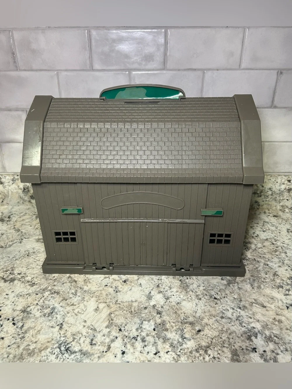 Vintage 1996 New Ray Army Barracks Military Playset Building Carry Case